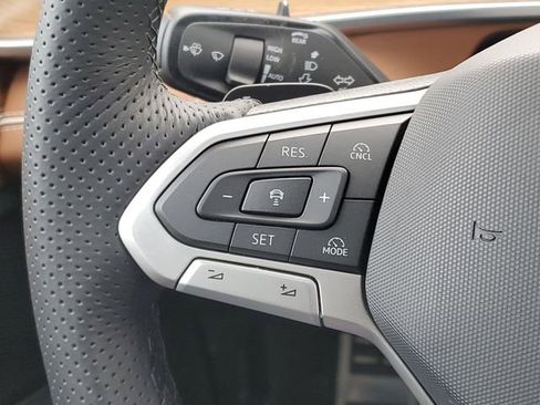 New 2026 Volkswagen Tiguan SEL R-Line image 16