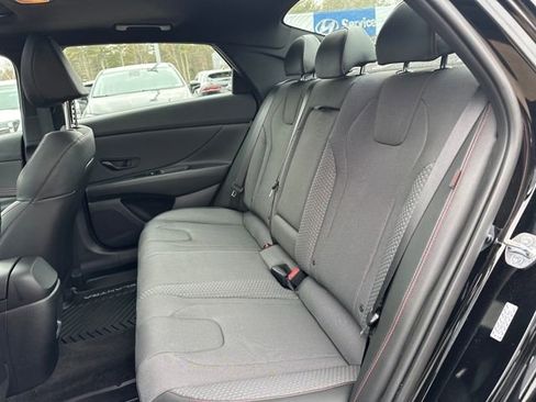 Certified 2025 Hyundai Elantra N Line image 18