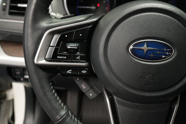 Used 2018 Subaru Outback 3.6R Touring AWD/4WD image 33