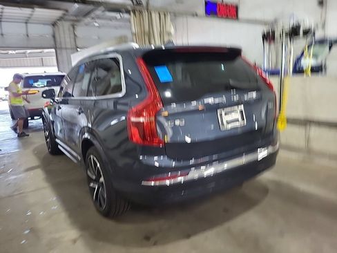 Used 2023 Volvo XC90 B6 Plus AWD/4WD image 2