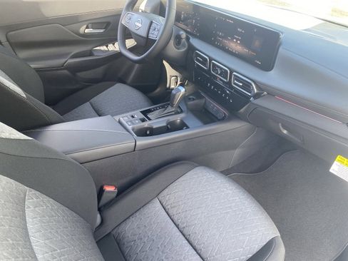 New 2026 Nissan Sentra SV w/ SV Convenience Package image 13