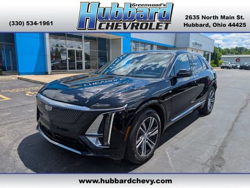 Used 2024 Cadillac Lyriq Luxury AWD/4WD image 1