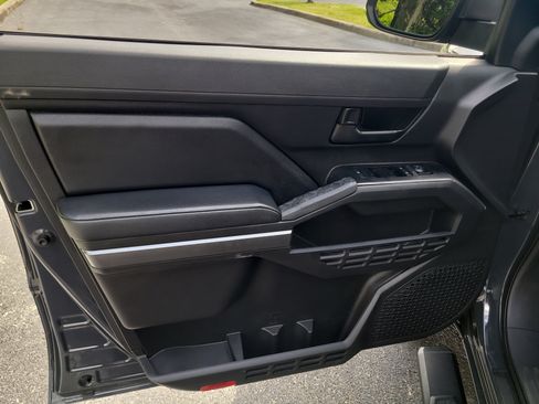 Certified 2024 Toyota Tacoma SR5 RWD image 17