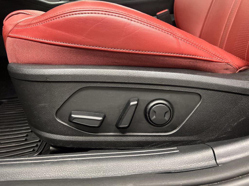 Used 2026 Kia K5 GT-Line w/ GT-Line Red Interior Package FWD image 13