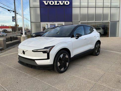 New 2026 Volvo EX30 Plus w/ Climate Package AWD/4WD image 2