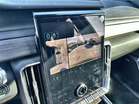 New 2026 GMC Acadia Denali w/ Super Cruise Package image 29