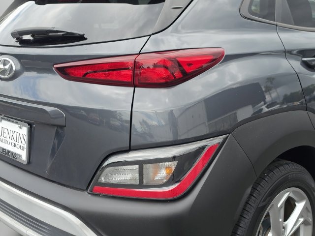 Used 2022 Hyundai Kona SEL FWD image 19