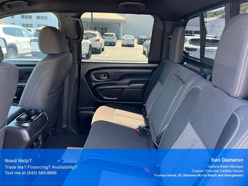 Used 2024 Nissan Titan SV w/ SV Convenience Package RWD image 15