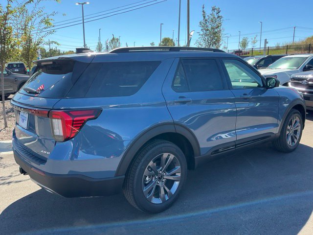 New 2026 Ford Explorer Active w/ Active Comfort Package AWD/4WD image 9