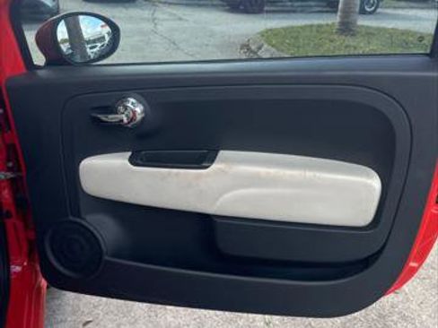 Used 2019 FIAT 500 Pop image 18