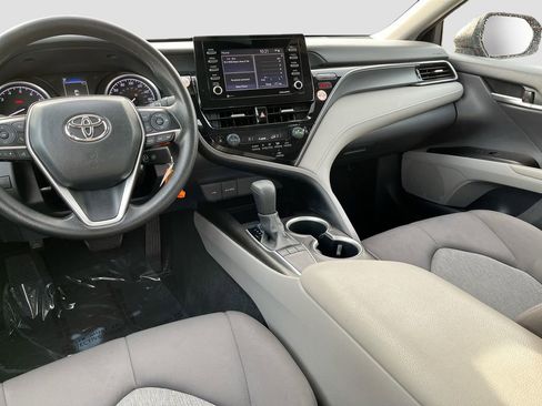 Used 2024 Toyota Camry LE image 20
