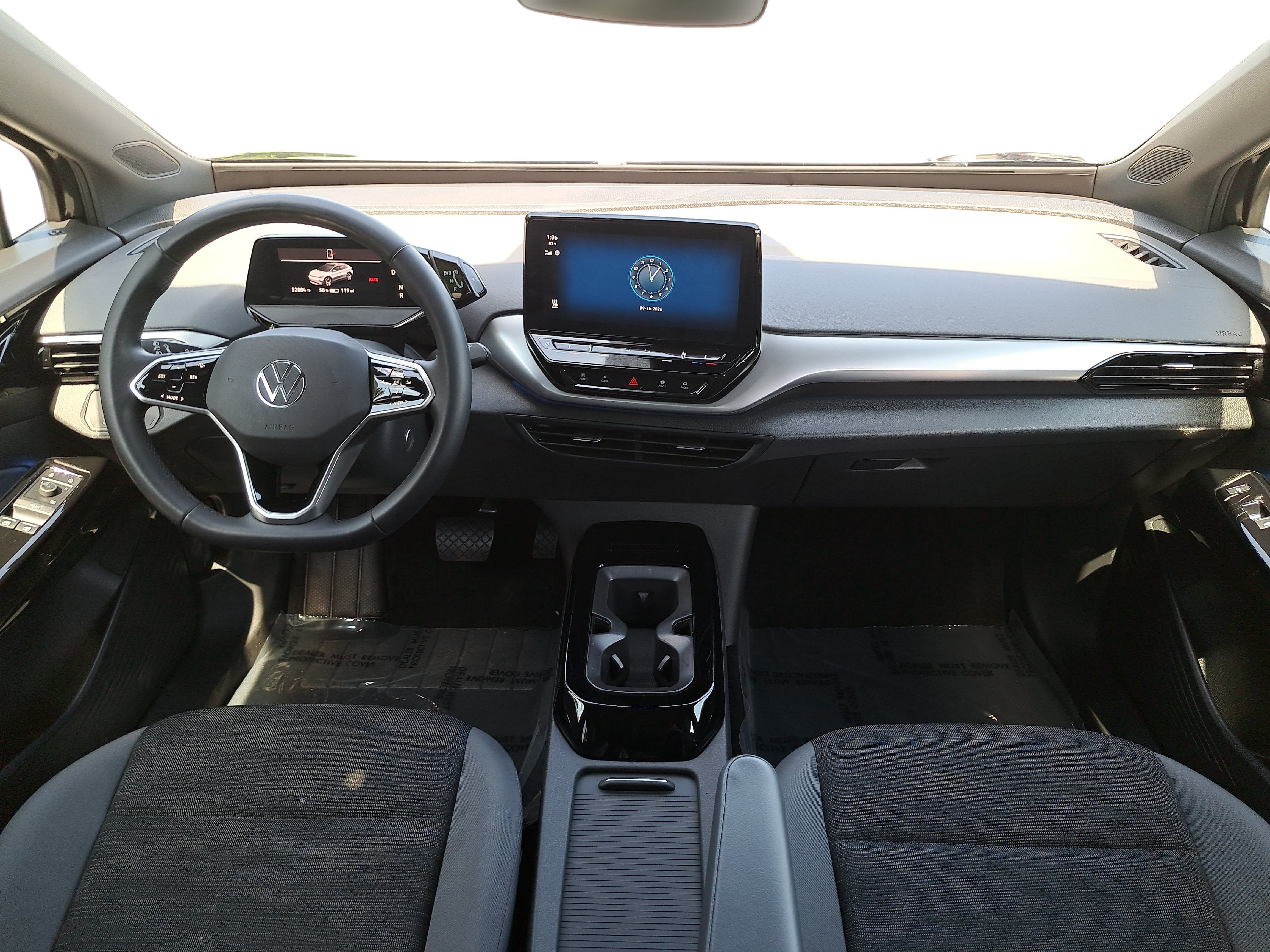 Used 2022 Volkswagen ID.4 Pro RWD image 9