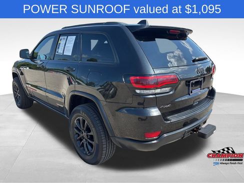 Used 2015 Jeep Grand Cherokee Limited w/ Trailer Tow Group IV AWD/4WD image 3