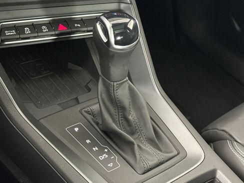 Used 2025 Audi Q3 2.0T Premium image 20