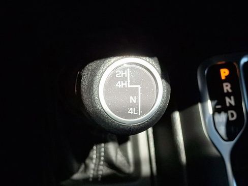 Used 2026 Jeep Wrangler Sport AWD/4WD image 23