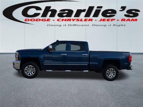Used 2015 Chevrolet Silverado 2500 LTZ image 1