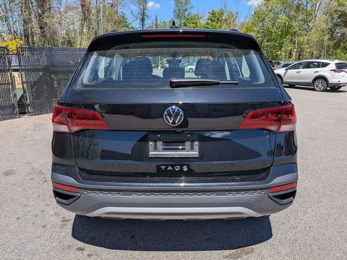 Used 2023 Volkswagen Taos S FWD image 5