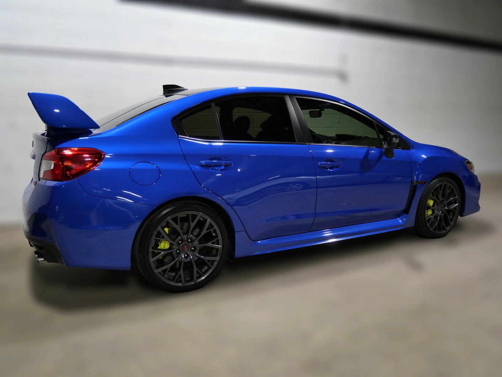 Used 2019 Subaru WRX STI AWD/4WD image 6