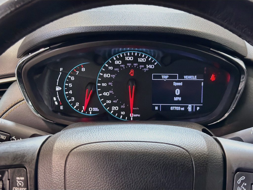 Used 2019 Chevrolet Trax LT w/ LT Convenience Package FWD image 14