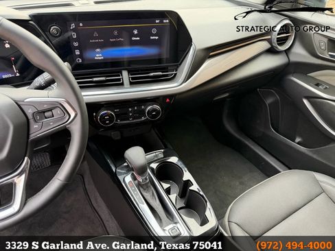 Used 2025 Chevrolet Trax ACTIV w/ Driver Confidence Package image 12