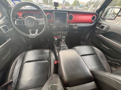 Used 2020 Jeep Gladiator Rubicon AWD/4WD image 12