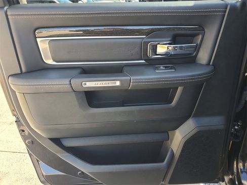 Used 2017 RAM 1500 Limited image 13