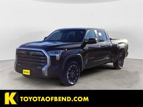 Used 2024 Toyota Tundra Limited image 1