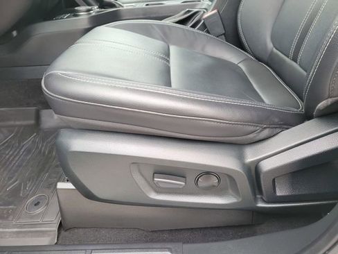 Used 2022 Ford Ranger Lariat w/ Equipment Group 501A High image 17