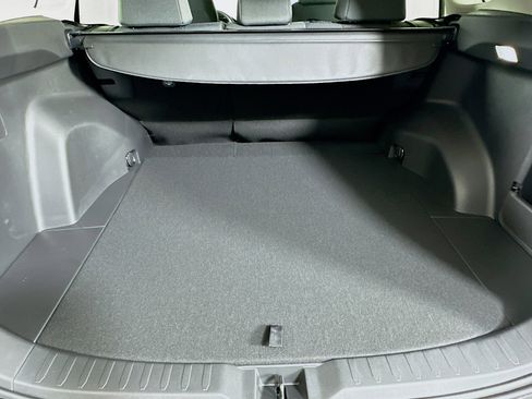 Used 2025 Toyota RAV4 LE image 27