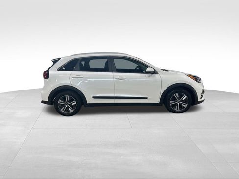 Certified 2021 Kia Niro LXS image 18
