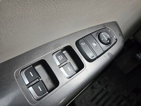 Used 2022 Kia Sportage LX FWD image 32