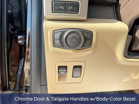 Used 2018 Ford F150 Lariat RWD image 15