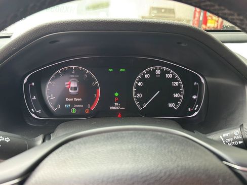 Used 2018 Honda Accord Touring image 23