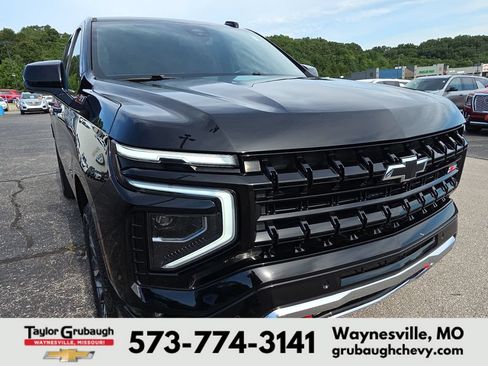 Used 2025 Chevrolet Tahoe Z71 AWD/4WD image 11