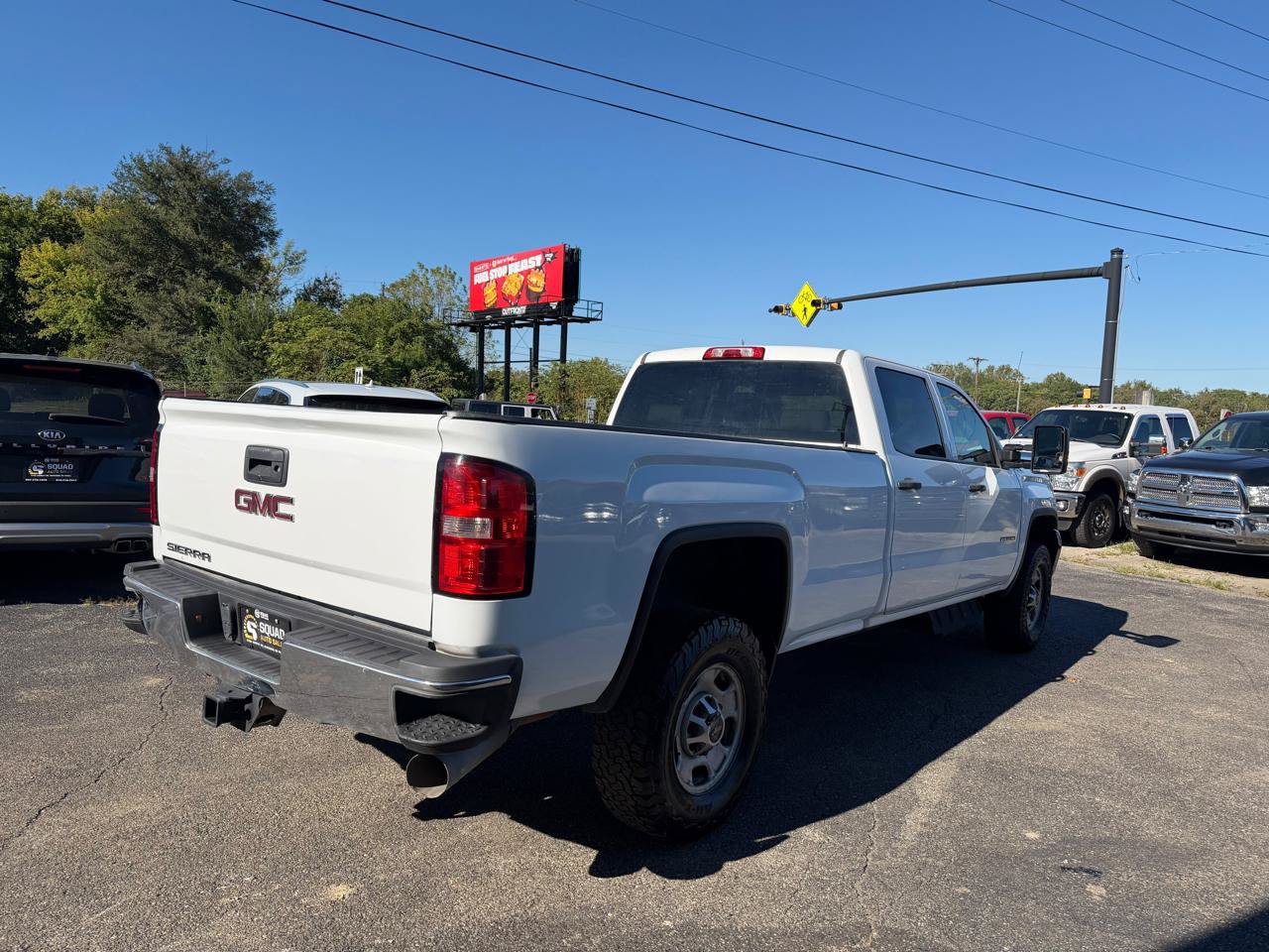 Used 2019 GMC Sierra 2500 4x4 Crew Cab w/ Sierra Convenience Package image 5