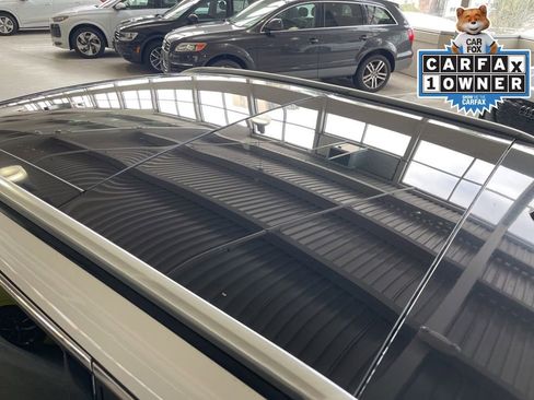 Used 2022 Lincoln Corsair Reserve w/ Equipment Group 201A image 25