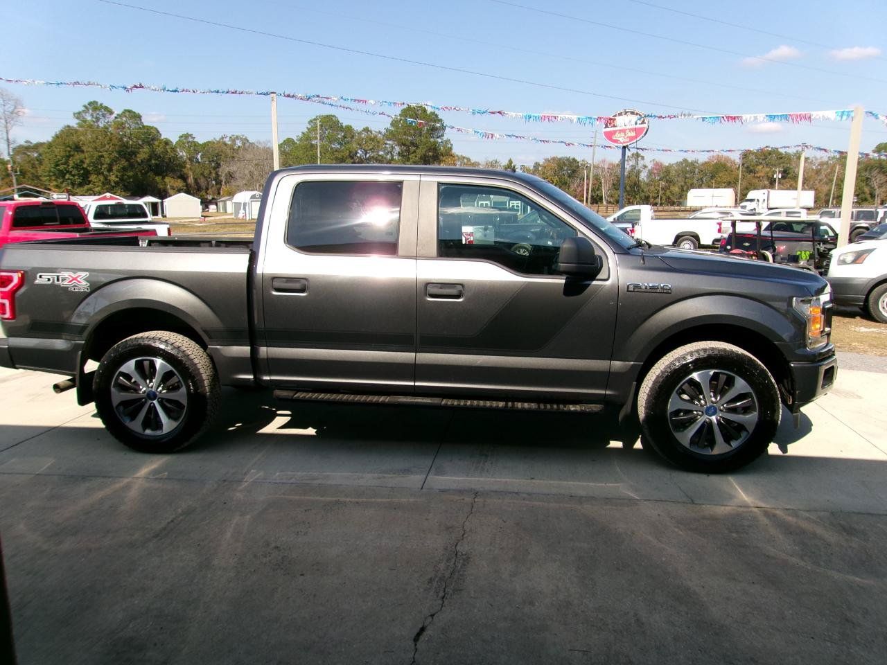 Used 2019 Ford F150 XL w/ Equipment Group 101A Mid AWD/4WD image 4