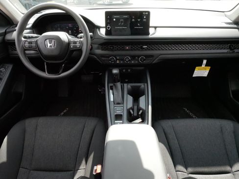Used 2026 Honda Accord LX image 10