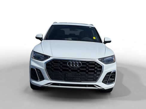 Used 2023 Audi Q5 e Premium Plus w/ Premium Plus Package AWD/4WD image 8