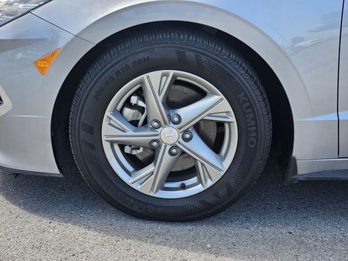 Used 2023 Hyundai Sonata SE FWD image 6