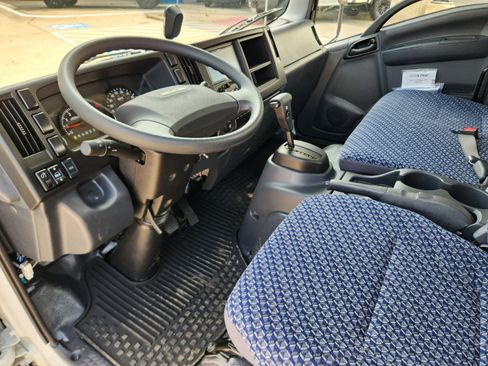 New 2025 Chevrolet Low Cab Forward 5500XG image 15