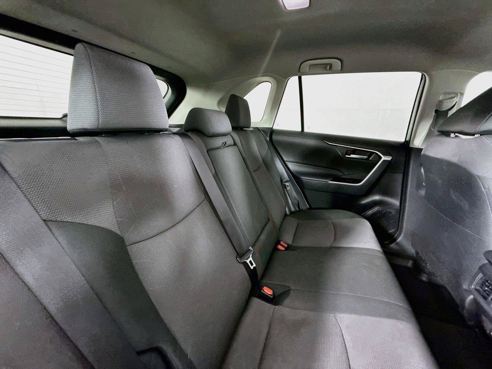 Certified 2025 Toyota RAV4 XLE AWD/4WD image 40