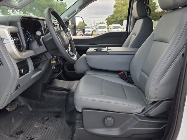 New 2026 Ford F350 XL w/ XL Chrome Package AWD/4WD image 13