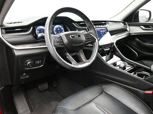 Used 2022 Jeep Grand Cherokee L Limited AWD/4WD image 21