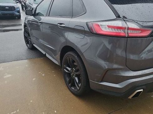 Used 2021 Ford Edge ST w/ Equipment Group 401A AWD/4WD image 10