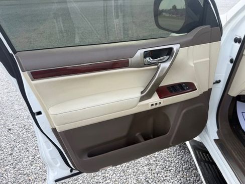 Used 2013 Lexus GX 460 Premium AWD/4WD image 13
