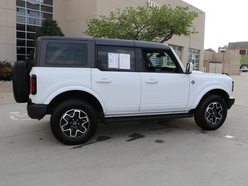 Used 2024 Ford Bronco Outer Banks AWD/4WD image 7