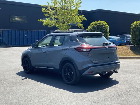 Used 2022 Nissan Kicks SR w/ Interior Electronics Package image 12