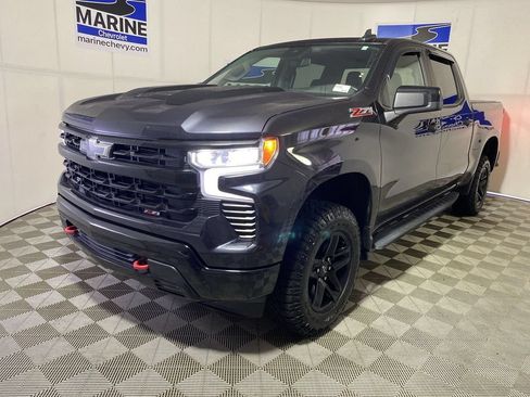 Used 2022 Chevrolet Silverado 1500 LT Trail Boss AWD/4WD image 14