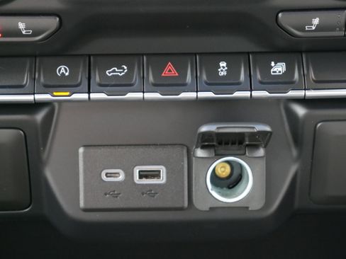 Certified 2021 Chevrolet Silverado 1500 LT image 18